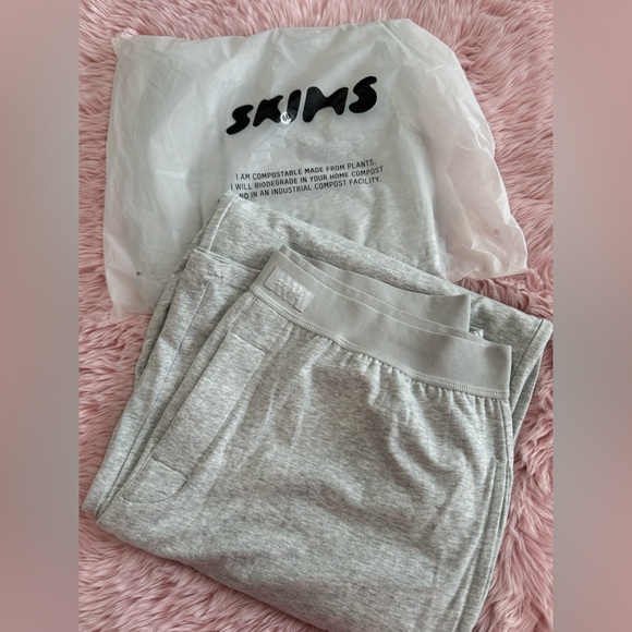 NWT SKIMS BOYFRIEND LOOSE PANT - Picture 9 of 11
